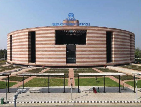 Expansion Joint Solutions for Airports Transit Commercial Spaces 4