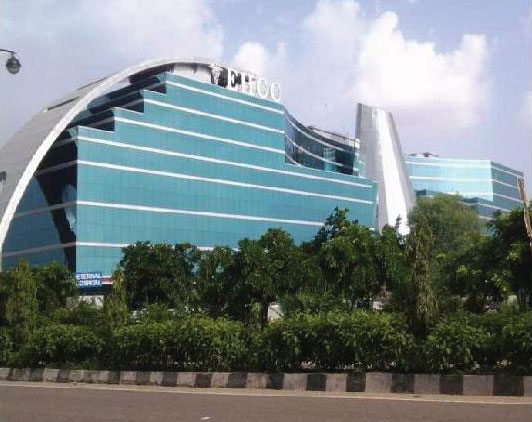 Expansion Joint Solutions for Airports Transit Commercial Spaces 6