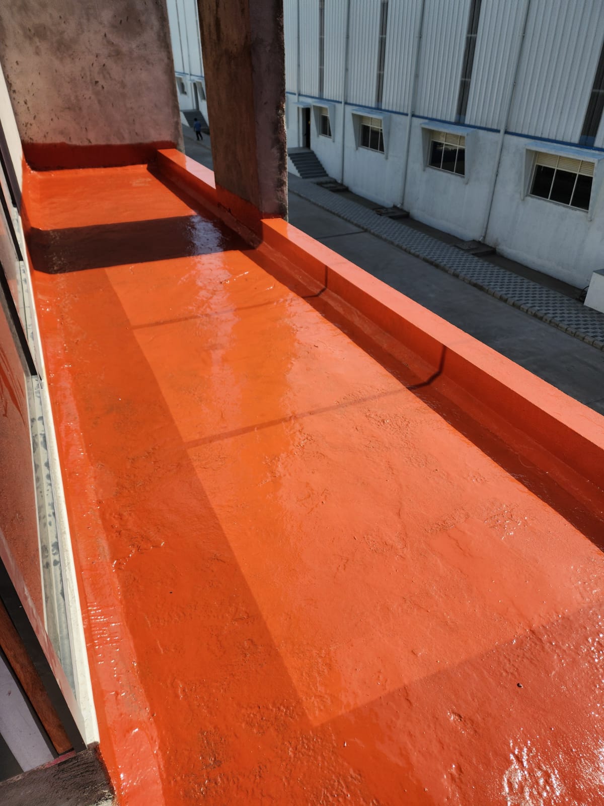 PU2KP waterproofing work myk Laticrete 3