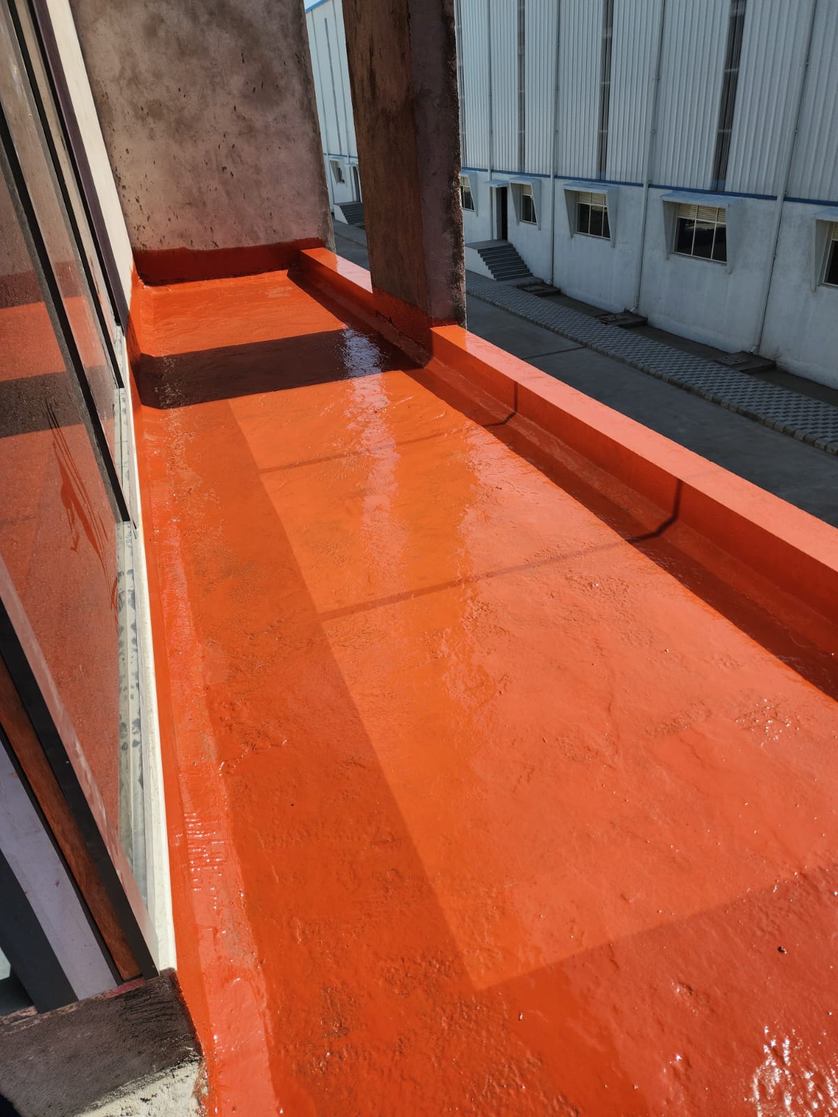 PU2KP waterproofing work myk Laticrete